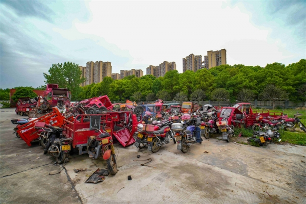 摩托车报废